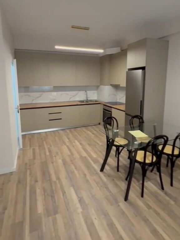 For rent 1+1+parking ASTIR URBAN GATE 500 thousand leke