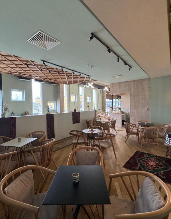 Vendesi attività bar caffè 📍 vicino all'aeroporto