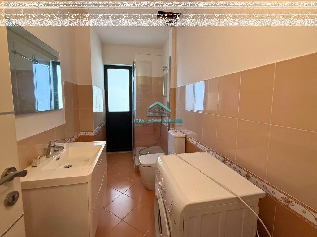 Apartament 2+1 Shitet – Zona e Bulevardit, Vlore.