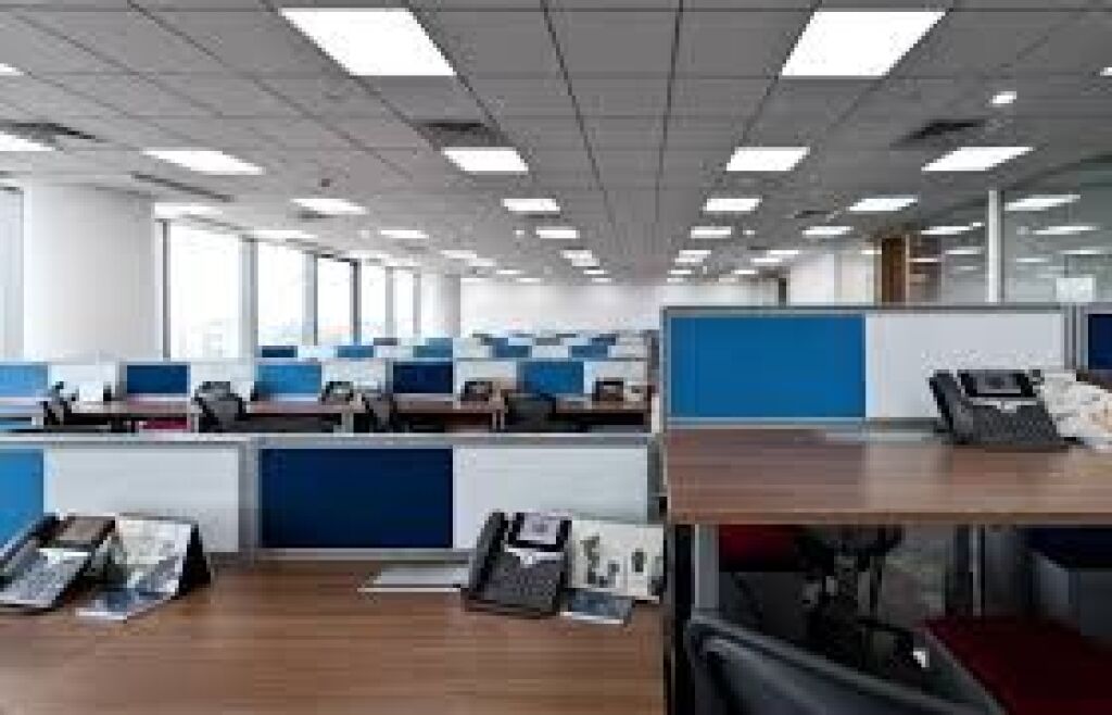 Kompleks Zyrash me Qira | Laprakë | 1300 m² | Me Parkim &amp; Ashensor