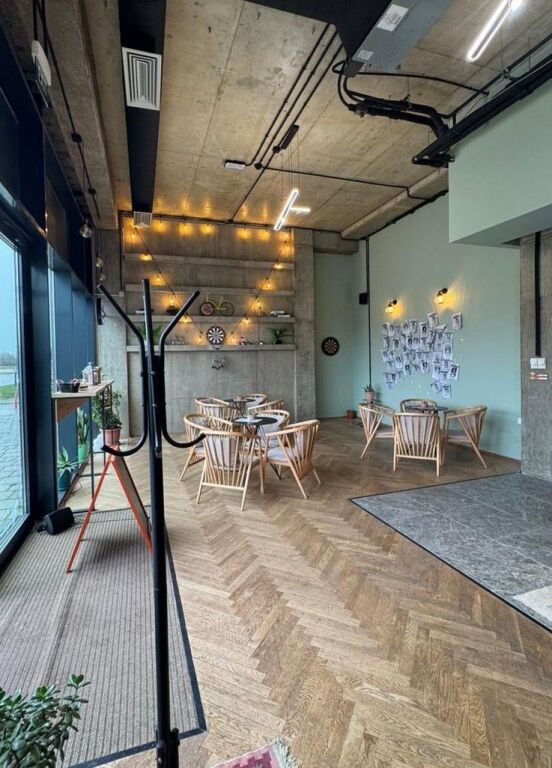 Vendesi attività bar caffè 📍 vicino all'aeroporto