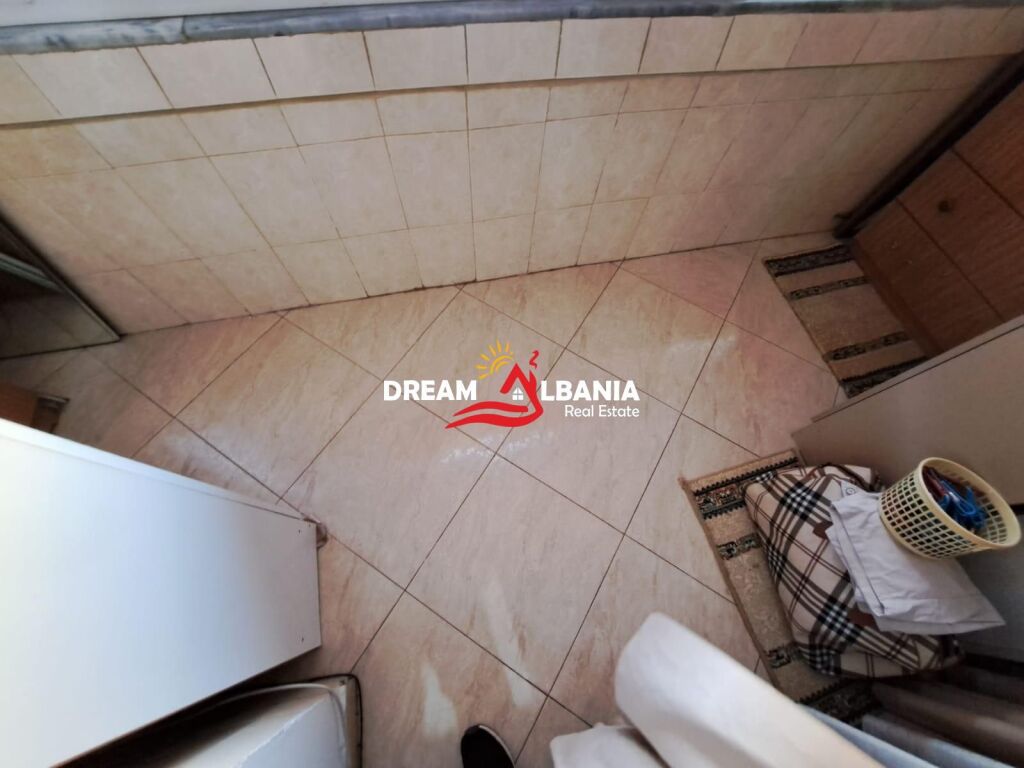 Apartament 1+1 me qera ne rrugen e Dibres prane Medresese ne Tirane (ID 4219394)
