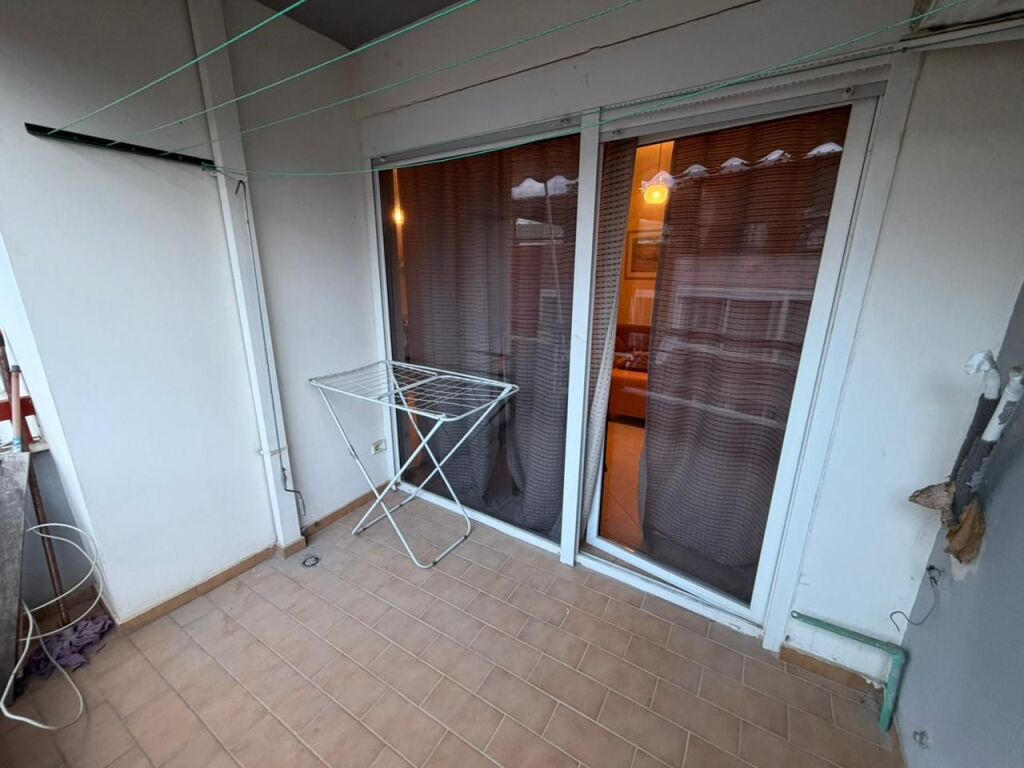 Apartment for rent 2+1+2 at Colombo Complex, Dry Lake