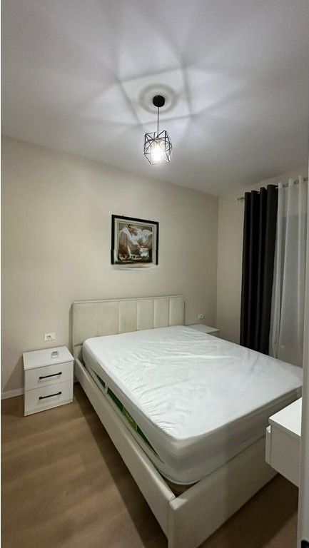 Apartament 1+1 me Qira tek 5 Maji!