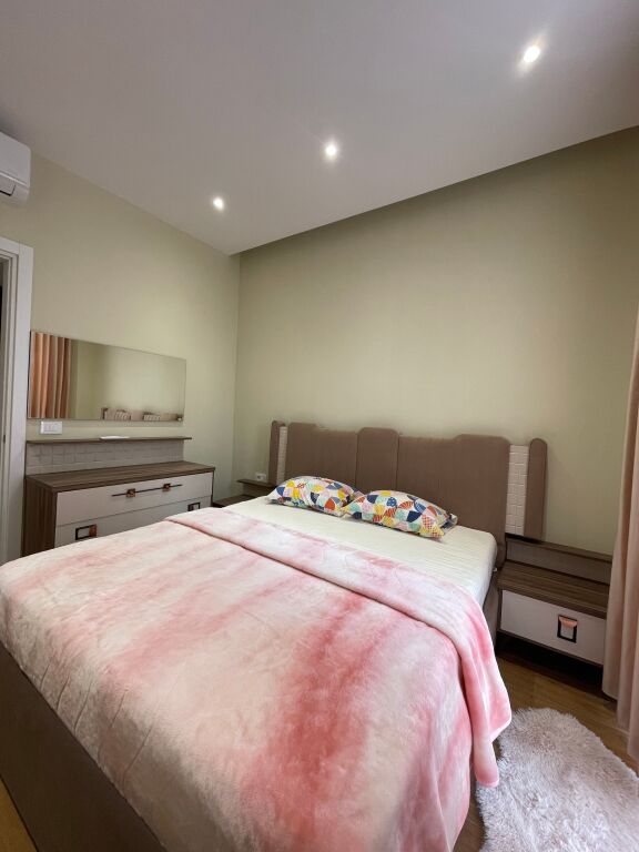 VENDESI | Appartamento 1+1 – Galleria Roma, Via Kavaja