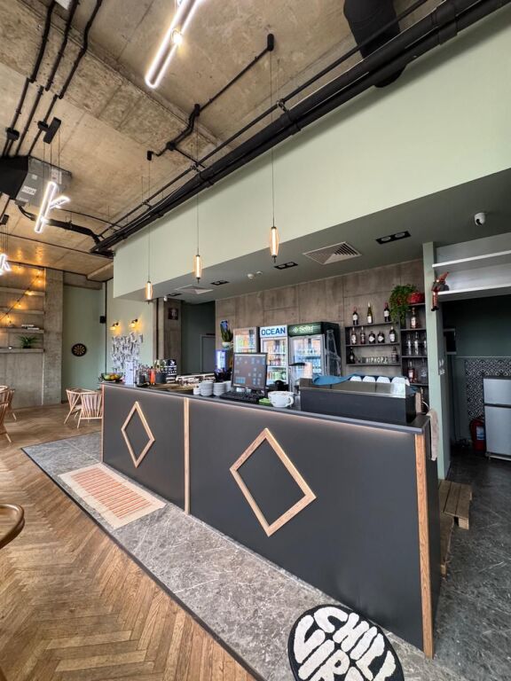 VENDESI BAR CAFFÈ IN VENDITA