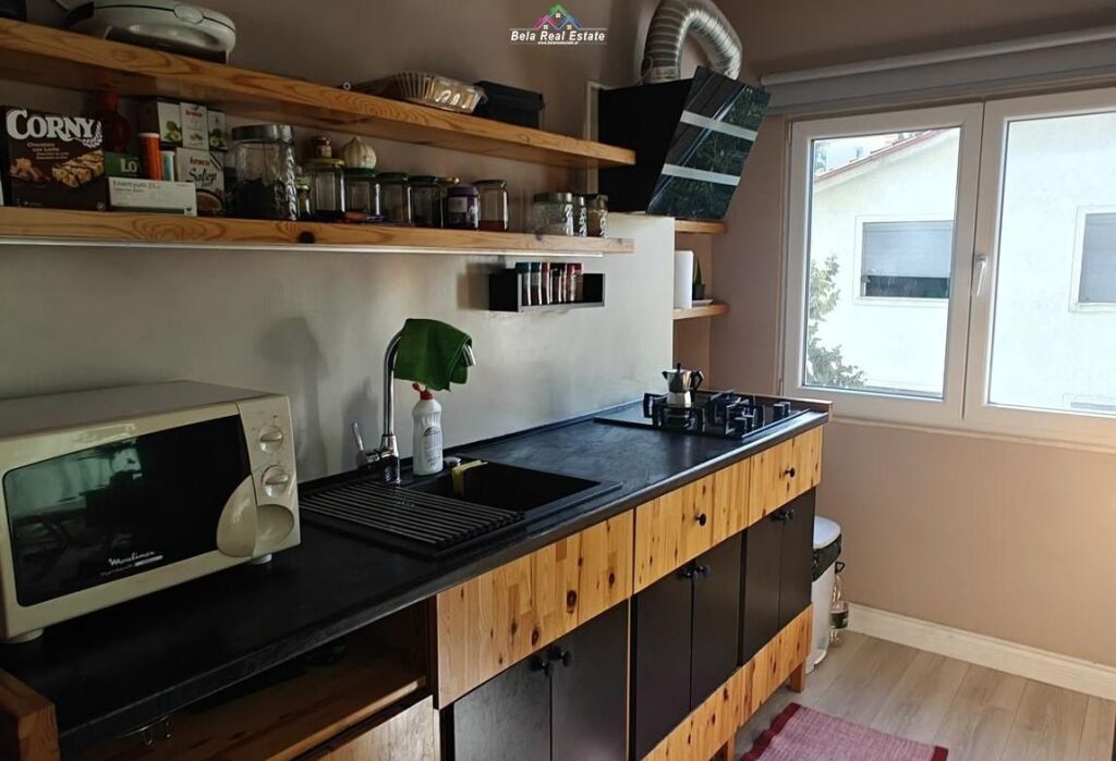 Appartamento In Affitto 2+1 Vicino Al Vecchio Mercato Elettrico (ID B221404) Tirana