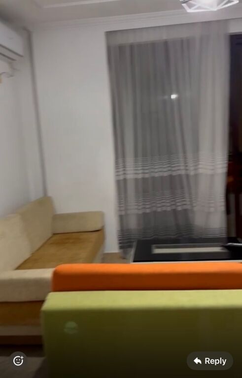 2+1,arredato vicino alla stazione ferroviaria,per abitazione o ufficio,600 euro