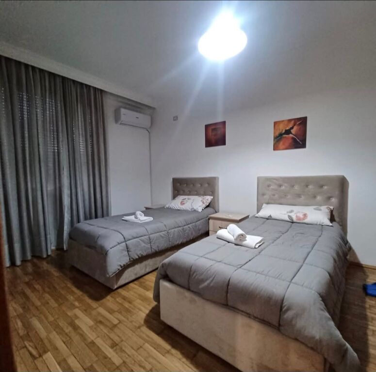 APARTAMENT 2+1+2 ME QIRA . RR.FORTUZI