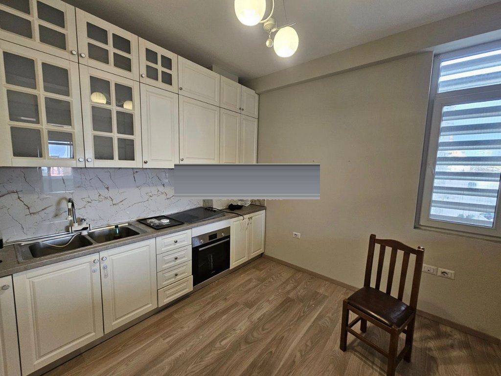 GJIMNAZI PARTIZANI Apartment 1+1 for rent