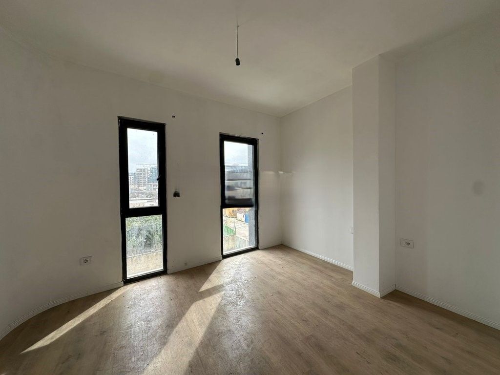 Shitet apartament 2+1+2 te Oaziz Residenc, Astir