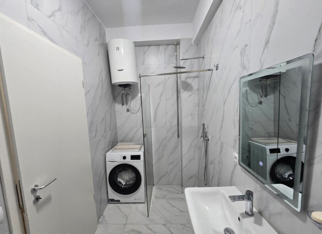 Apartment 1+1, Kaimi Ali Dem!