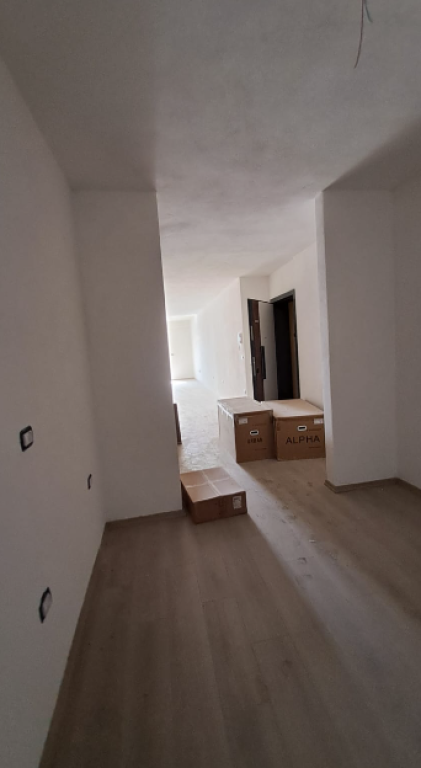 🏠 SHITET APARTAMENT 2+1, Fusha e Aviacionit 📍 Rezidenca Turdiu