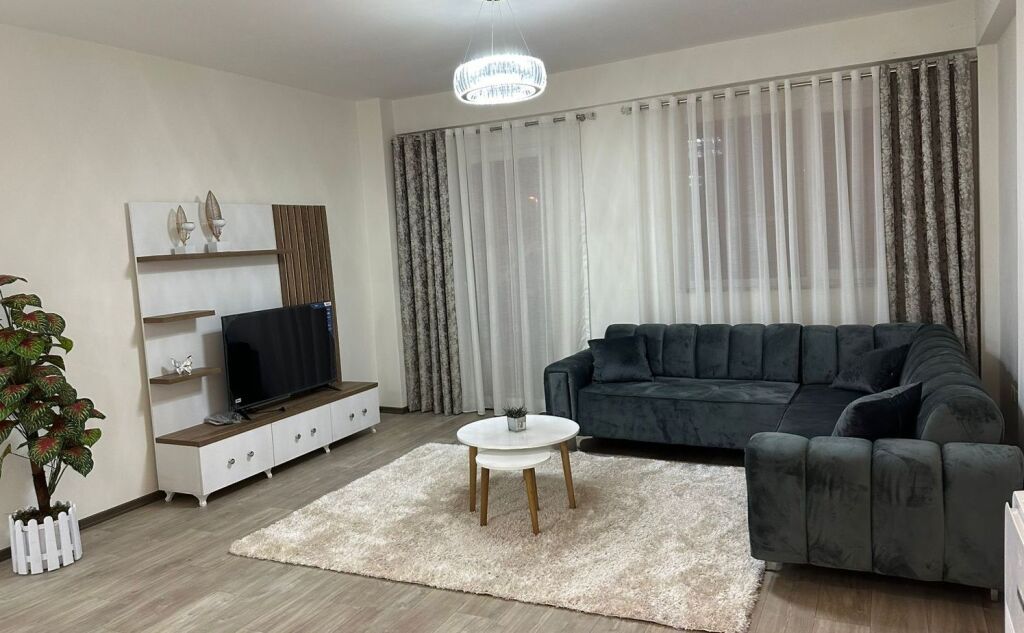 Apartament 2+1 me qera tek Liqeni i Thate