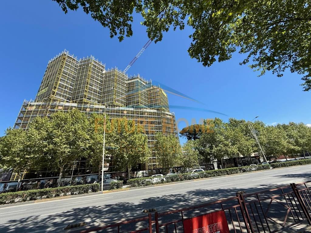 Shitet,Apartament 1+1, Colonnade Building, Rruga Dritan Hoxha