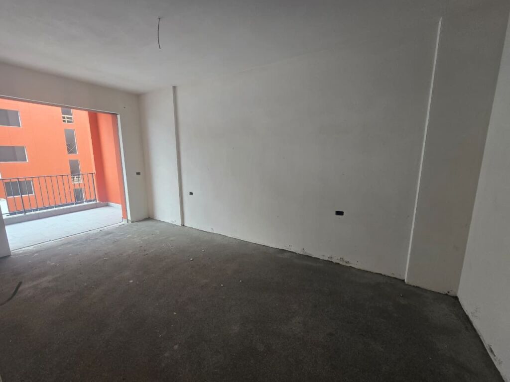 Apartment 1+1 for Sale in Paskuqan, Near the Great Ring Road