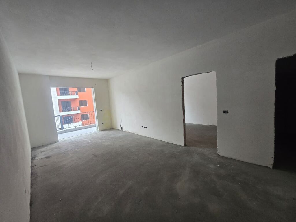 Apartment 1+1 for Sale in Paskuqan, Near the Great Ring Road