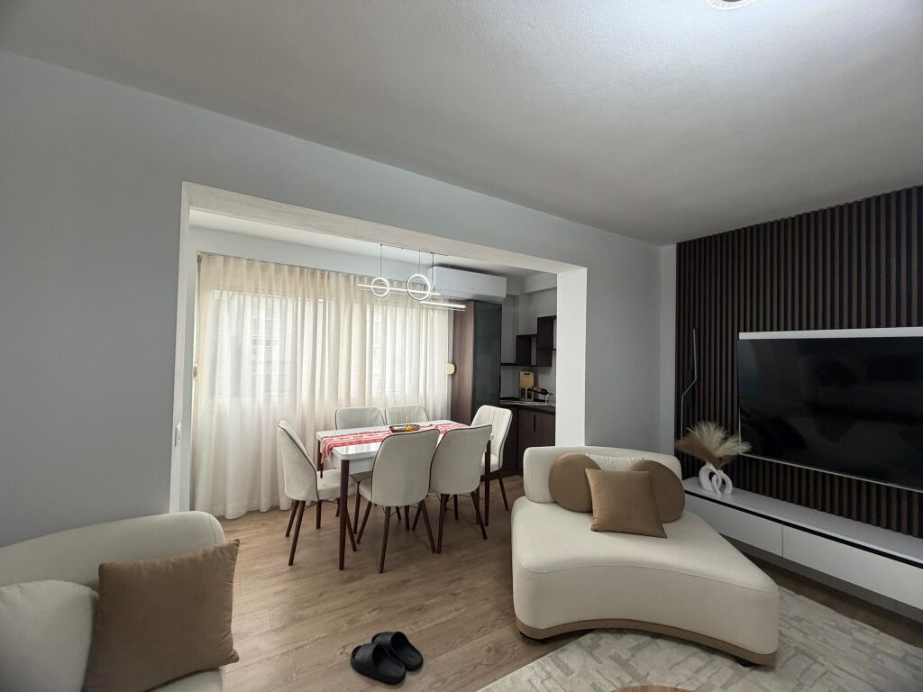 Super ap 2+1+2 at 21-dhjetori