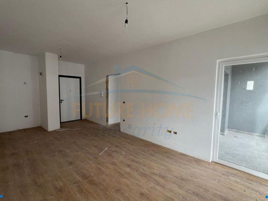 For sale, Apartment 2+1+2, Tirana Entry, Tirana.