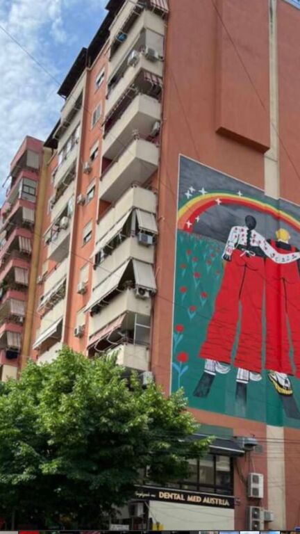 Affittasi 2+1 (Liceo Petro Nini Luarasi)