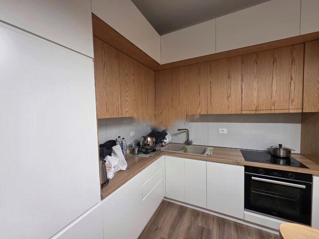 SHESIM APARTAMENT 2+1+2 &amp; POST PARKIMI PRANE PAZARIT TE RI