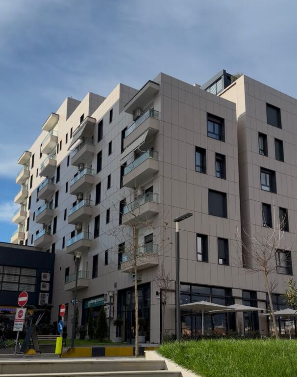 APARTAMENT NE SHITJE 2+1+2 TE REZIDENCA ERLI PORCELAN