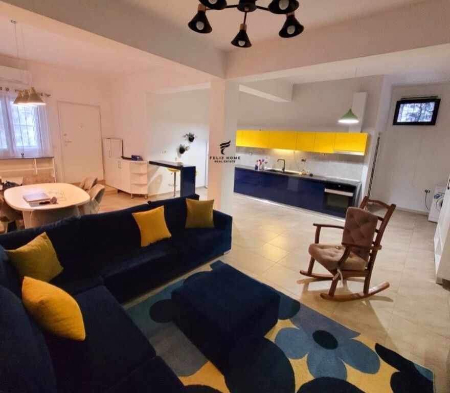 APARTAMENT ME QERA 2+1 PAZARI RI 55.000 LEKE