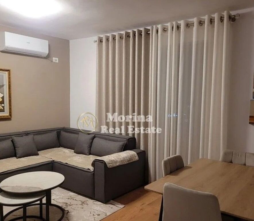 Qera | Apartament 2 + 1 | Rruga Myslym Shyri | 950 €/muaj