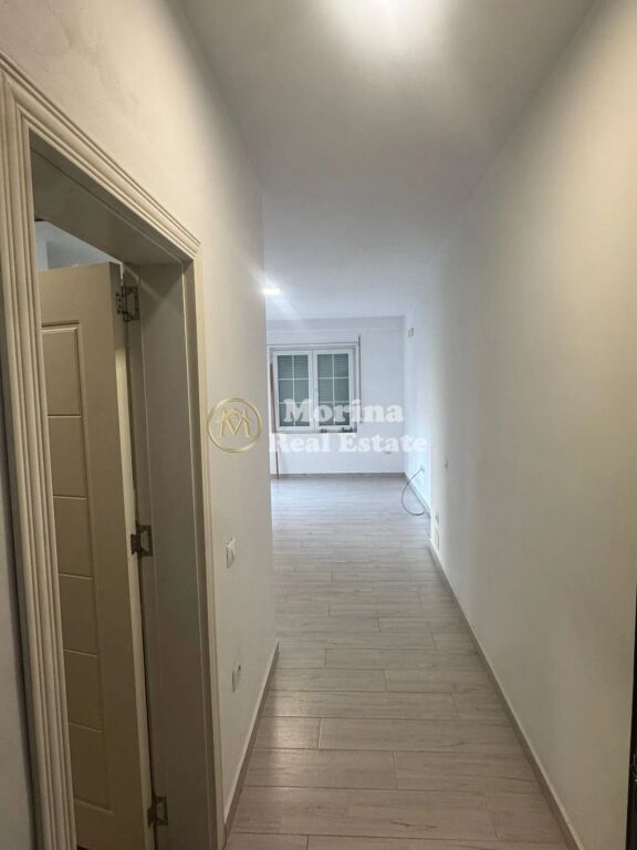 Qera | Apartament 1 + 1 | Rruga 5 Maji | 400 €/muaj