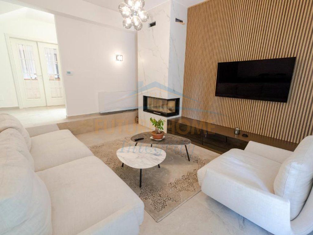 Shitet, Vilë 3 Katëshe, Rezidenca Porta e Gjelbër, Tiranë.