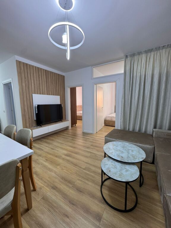 JEPET APARTAMENT 2+1 ME QIRA ASTIR