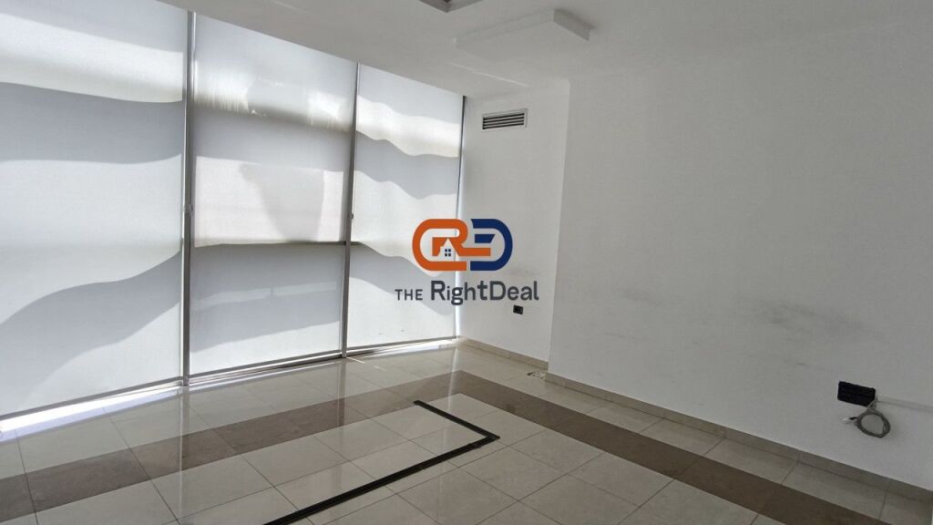 Prane Kryqezimit Te Farmacise 10, Jepet Me Qira Godine 5 Kateshe Buze Unazes!!!