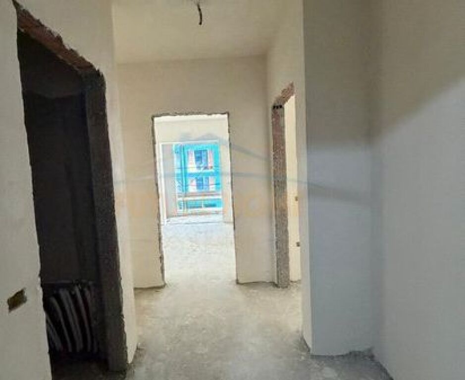 In vendita, Appartamento 2+1+2, Viale Bajram Curri.