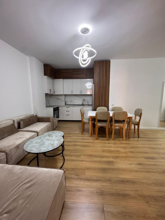 JEPET APARTAMENT 2+1 ME QIRA ASTIR