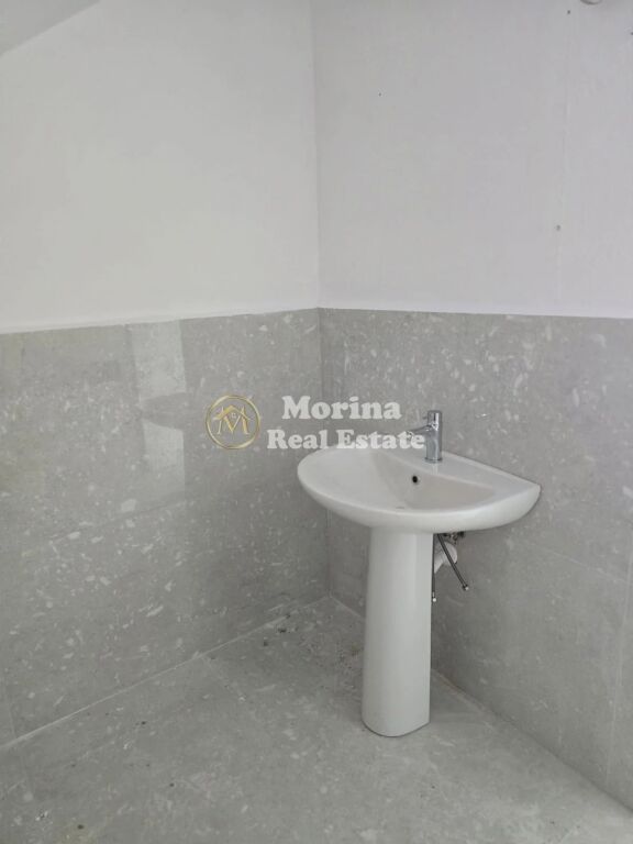 Qera | Ambjent Biznesi | 21 Dhjetori | 750€/muaj I diskutueshem