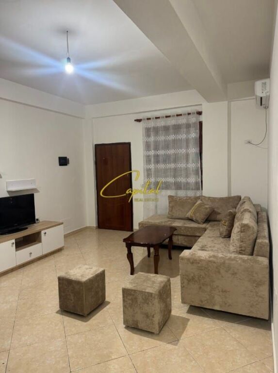 APARTAMENT ME QIRA 1+1 XHAMLLIKU 40.000 LEKE
