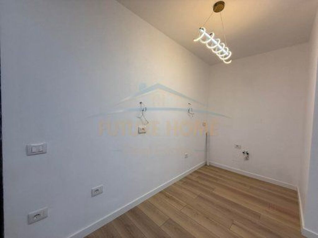 Shitet, Apartament 1+1 , Don Bosko, Tirane