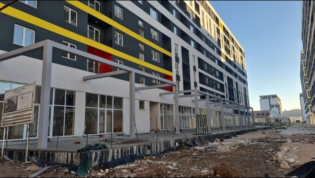 SHITET DYQAN – UNIVERS CITY