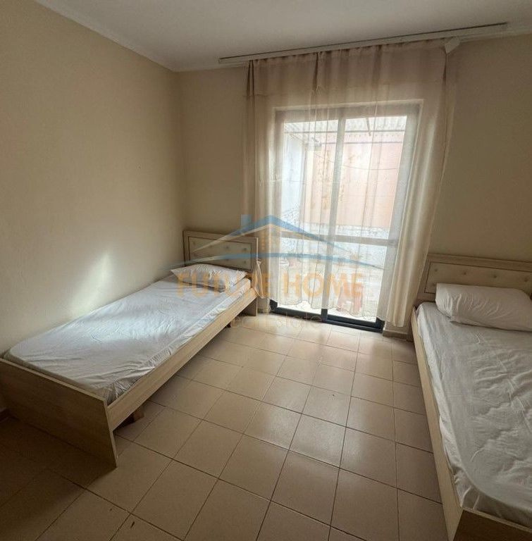 Qera , Apartament 2+1, Rruga Kongresi i Manastirit