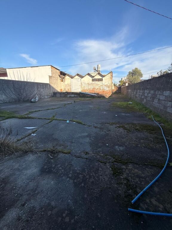 SHITET MAGAZINE+TRUALL SPITALLE, DURRES