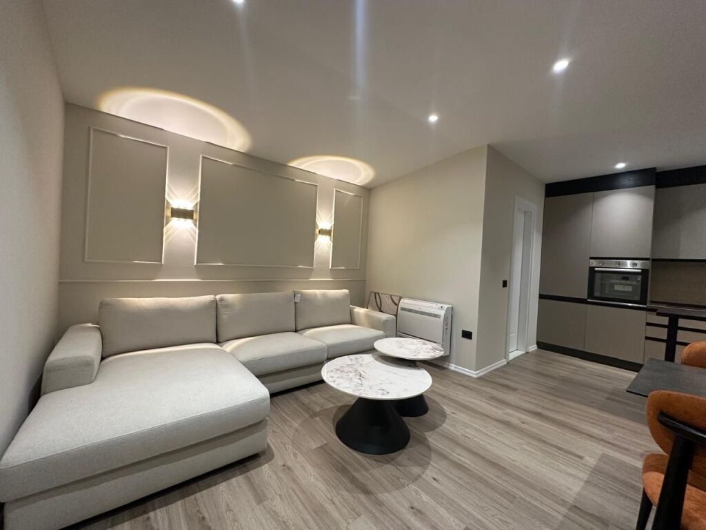 Apartament 1+1 per shitje ne Bllok, super i investuar