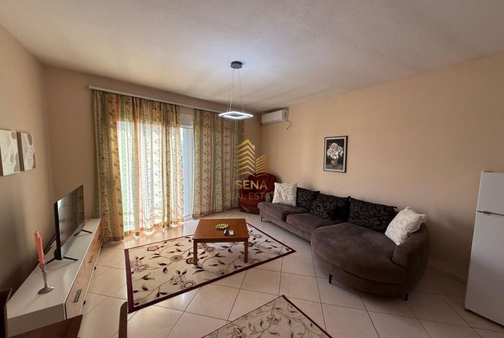 Qira, Apartament 2+1+2+2Blk, Oxhaku, 50,000 Lek/muaj i padiskutueshem