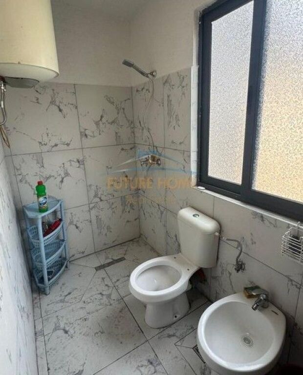 Qera , Apartament 2+1, Rruga Kongresi i Manastirit , Tirane.
