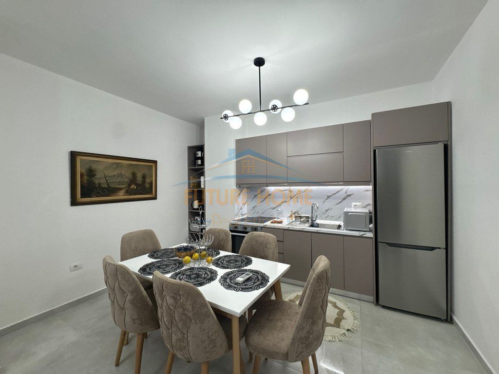 Rent, Apartment 1+1, Zogu i Zi, Tirana