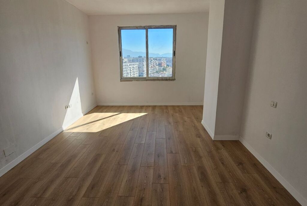 In Astir Penthouse For Sale At A BARGAIN Price, Only 860 Euro/m²