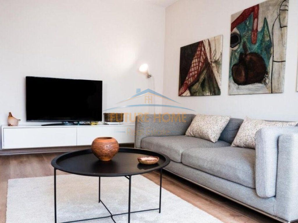 Qera , Apartament 1+1 , Rruga Fortuzi , Tirane