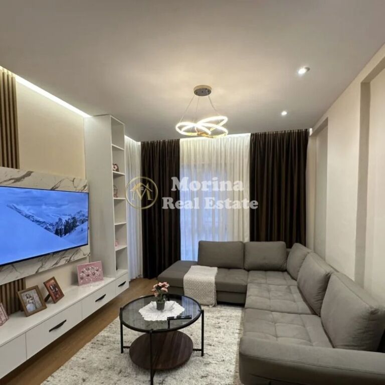 Affitto | Appartamento 2 + 1 | Univers City | 650 €/mese