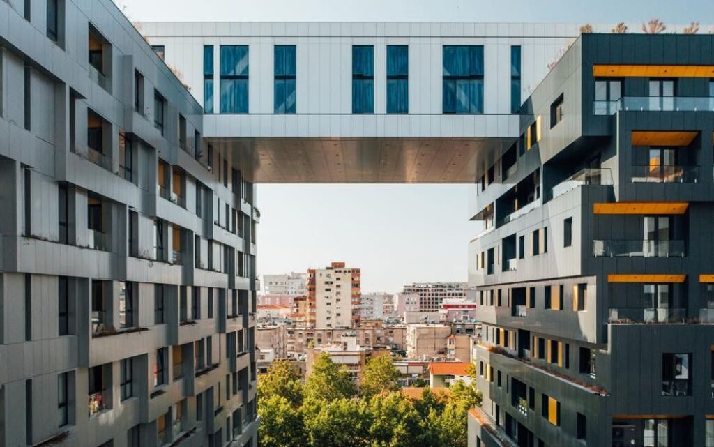 APARTMENT 1+1 FOR SALE, SQUARE 21