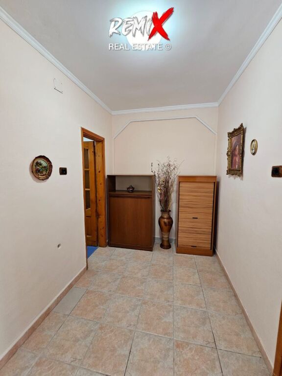 JEPET ME QERA APARTAMENT 1+1 TEK STADIUMI,  VALA PARK