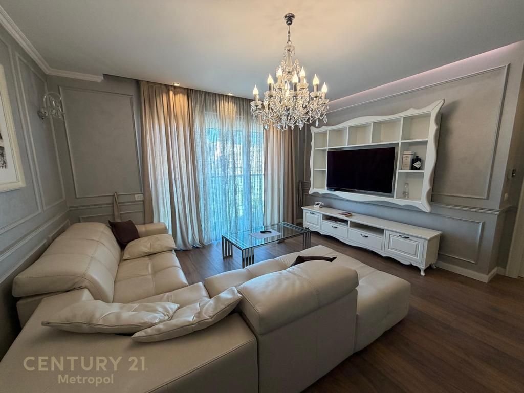 Jepet me Qira Apartament Elitar 2+1+2 tek Ambasador 3  ----   3,000 € /Muaj